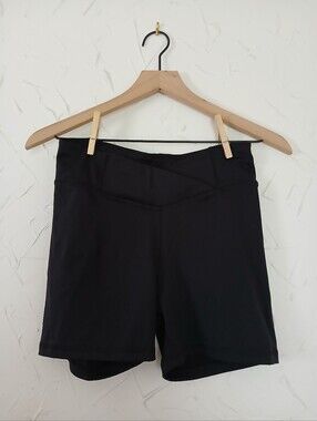 Reebok Crossover Waist Bike Shorts